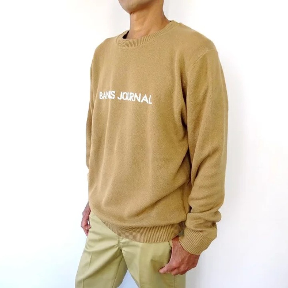 Banks Journal Graphic Crewneck Sweatshirt in Beige, Unisex size XS